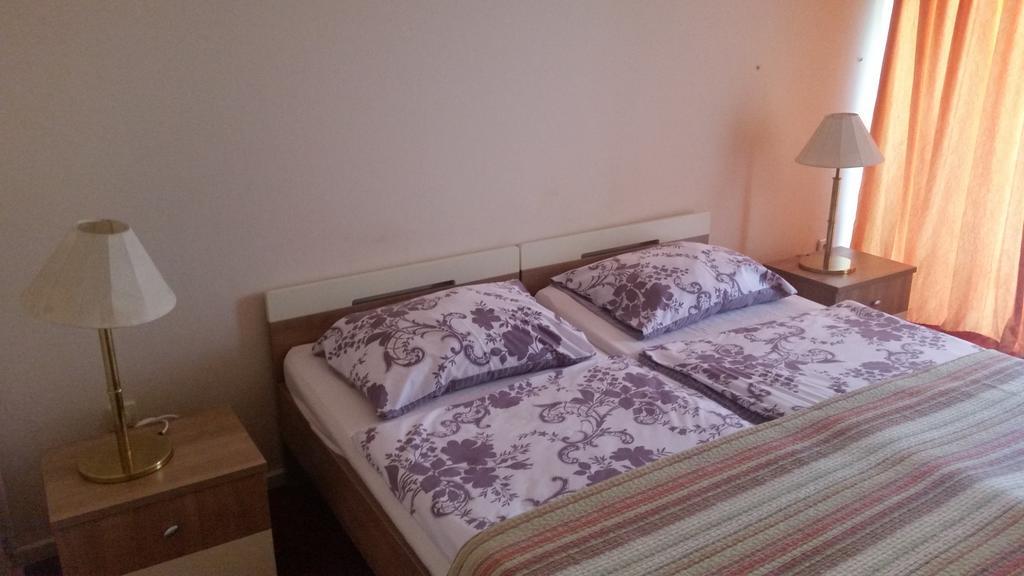Guest House Grgin Dol Пожега Екстериор снимка