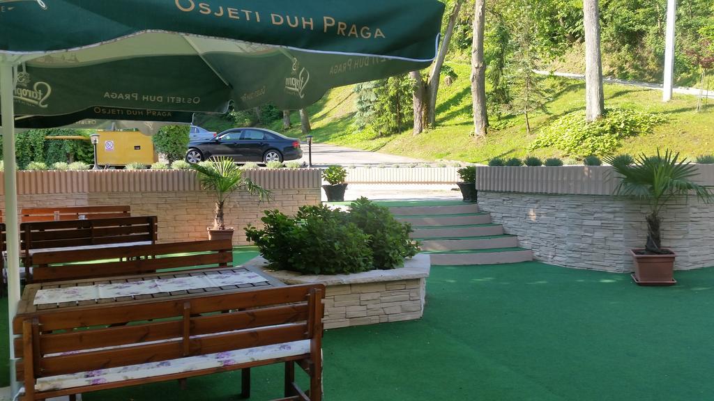 Guest House Grgin Dol Пожега Екстериор снимка