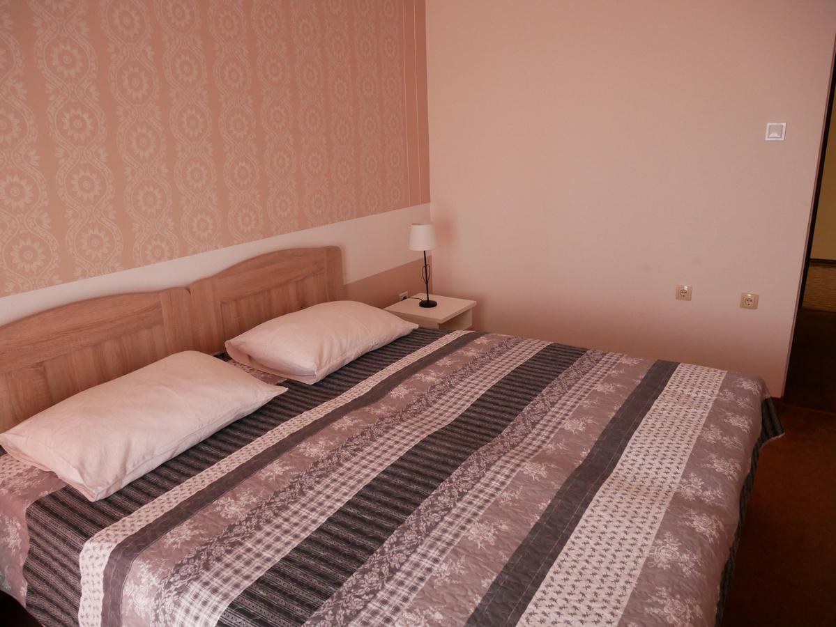 Guest House Grgin Dol Пожега Екстериор снимка