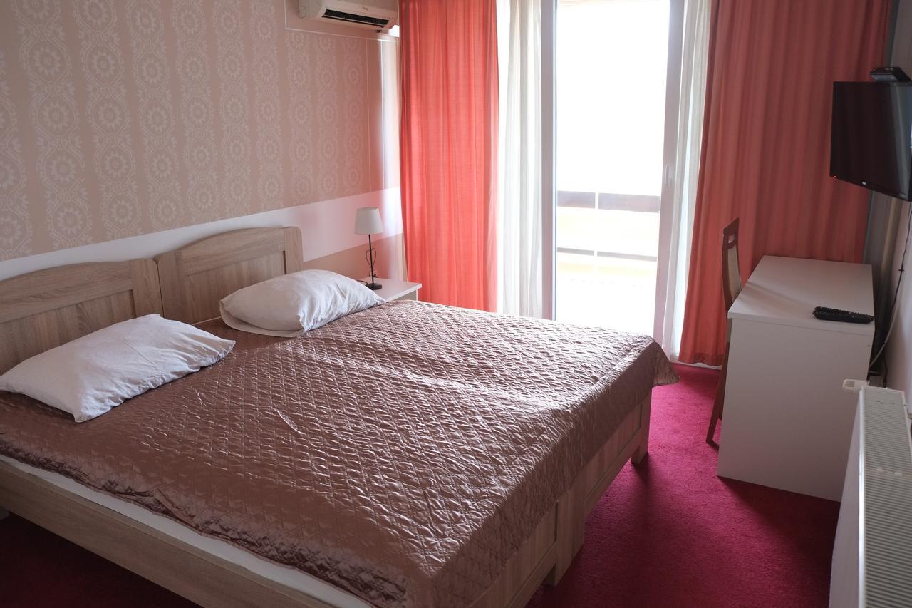 Guest House Grgin Dol Пожега Екстериор снимка