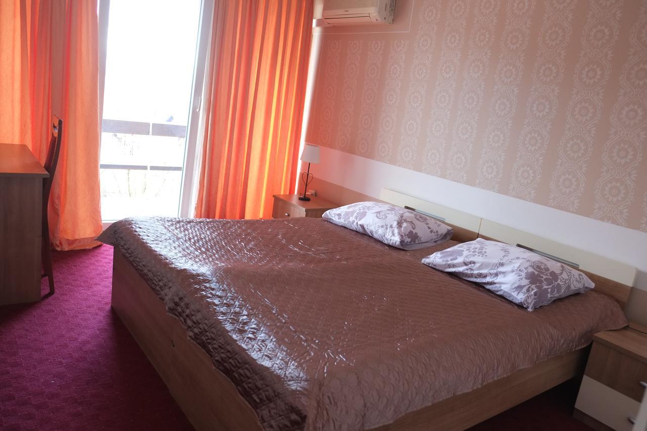 Guest House Grgin Dol Пожега Екстериор снимка