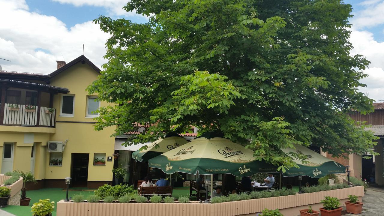 Guest House Grgin Dol Пожега Екстериор снимка