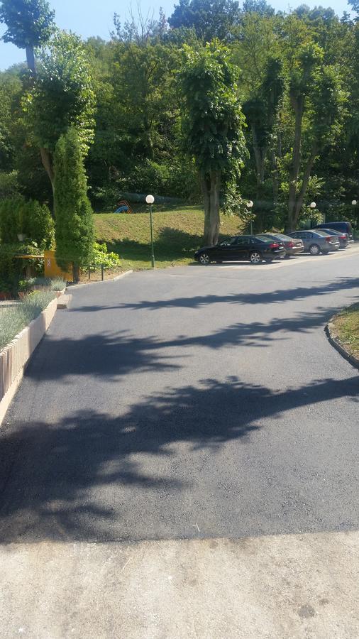 Guest House Grgin Dol Пожега Екстериор снимка
